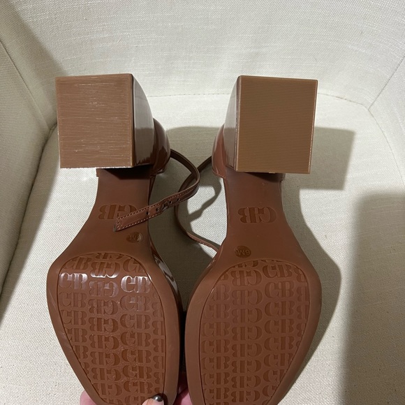 GB Say-So Patent Brown Platform heels - Picture 4 of 7